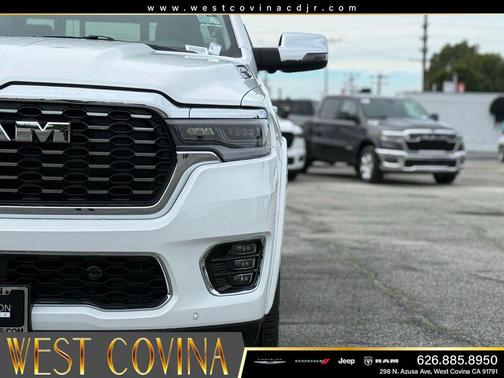 Bright White Clearcoat 2026 RAM 1500 ST
