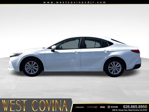 Ice Cap 2026 Toyota Camry LE