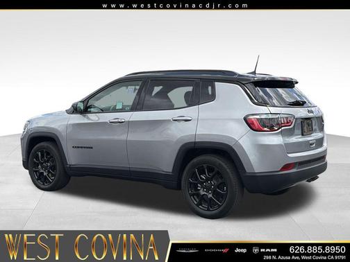 Billet Silver Metallic Clearcoat 2022 Jeep Compass Latitude