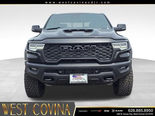 Diamond Black Crystal Pearlcoat 2026 RAM 1500 RHO Crew Cab 4x4 5'7' Box