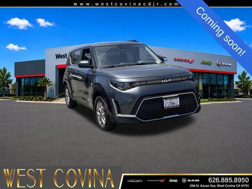 Gravity Gray 2024 Kia Soul LX