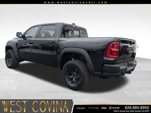 Diamond Black Crystal Pearlcoat 2026 RAM 1500 RHO Crew Cab 4x4 5'7' Box