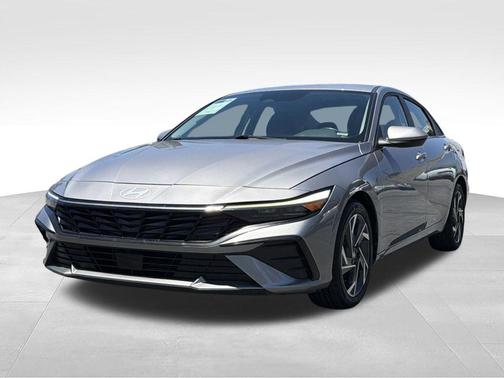 Fluid Metal 2025 Hyundai ELANTRA SEL