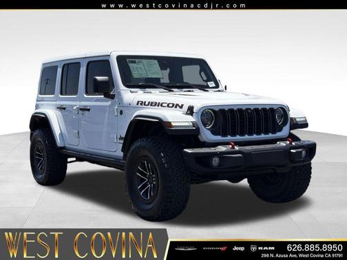 Bright White Clearcoat 2024 Jeep Wrangler Rubicon