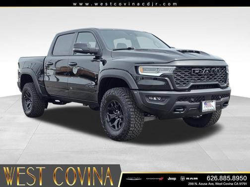 Diamond Black Crystal Pearlcoat 2026 RAM 1500 RHO Crew Cab 4x4 5'7' Box