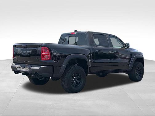 Diamond Black Crystal Pearlcoat 2026 RAM 1500 RHO Crew Cab 4x4 5'7' Box