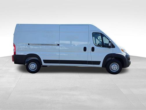 Bright White Clearcoat 2026 RAM ProMaster 2500 Tradesman