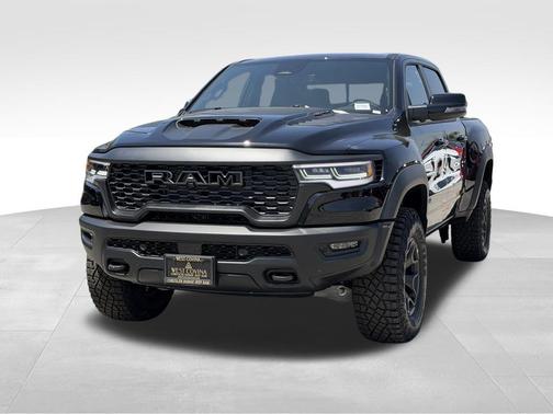Diamond Black Crystal Pearlcoat 2026 RAM 1500 RHO Crew Cab 4x4 5'7' Box