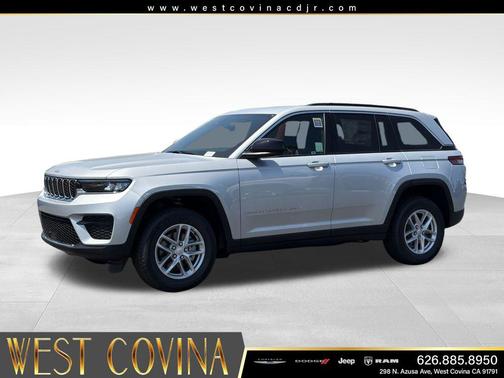 Silver Zynith 2026 Jeep Grand Cherokee Altitude