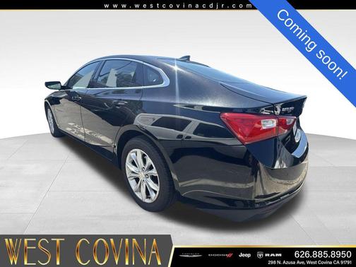 Mosaic Black Metallic 2024 Chevrolet Malibu FWD 1LT