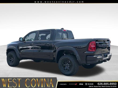 Diamond Black Crystal Pearlcoat 2026 RAM 1500 RHO Crew Cab 4x4 5'7' Box