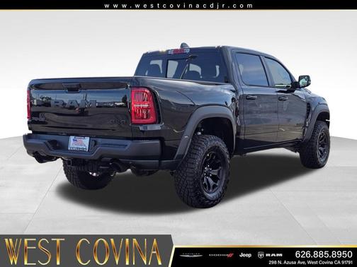 Diamond Black Crystal Pearlcoat 2026 RAM 1500 RHO Crew Cab 4x4 5'7' Box