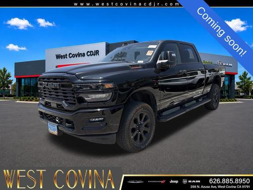 Diamond Black Crystal Pearlcoat 2025 RAM 2500 Big Horn Crew Cab 4x4 6'4' Box