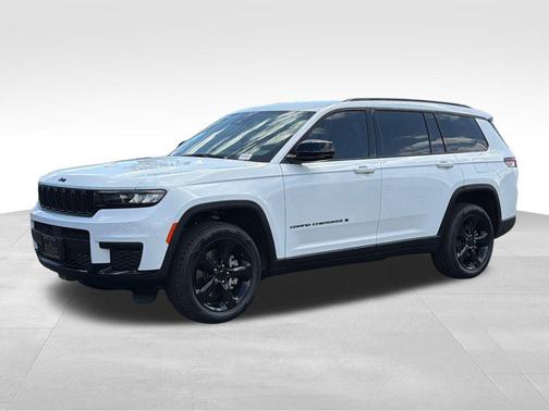 Bright White Clearcoat 2023 Jeep Grand Cherokee L Altitude
