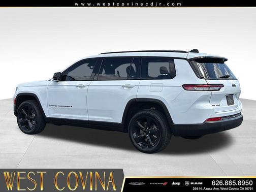 Bright White Clearcoat 2023 Jeep Grand Cherokee L Altitude