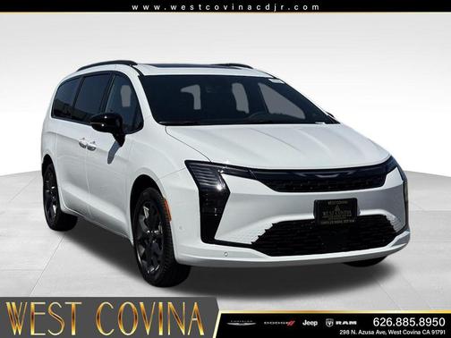 Bright White Clearcoat 2027 Chrysler Pacifica Limited