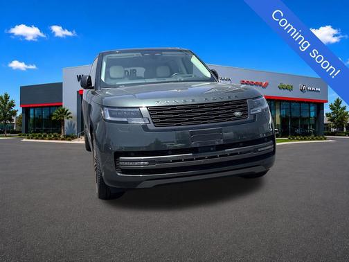 Green 2024 Land Rover Range Rover P530 SE