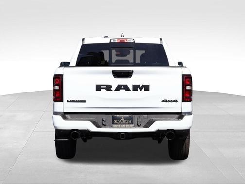 Bright White Clearcoat 2026 RAM 1500 Laramie
