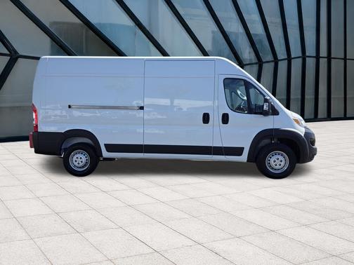 Bright White Clearcoat 2026 RAM ProMaster 2500 Tradesman