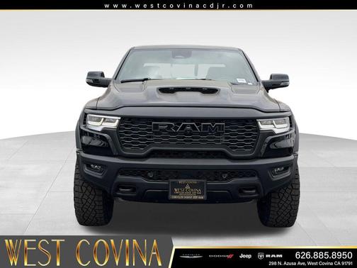 Diamond Black Crystal Pearlcoat 2026 RAM 1500 RHO Crew Cab 4x4 5'7' Box