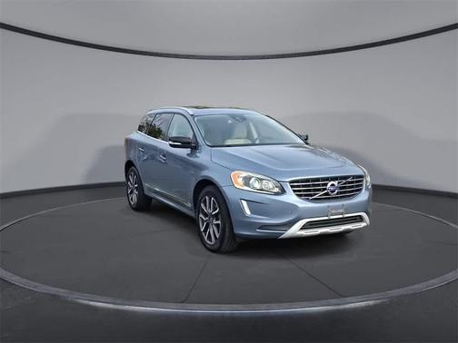2017 Volvo XC60 T6 Dynamic