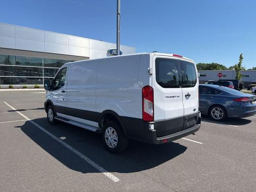 OXFORD WHITE 2024 Ford Transit-250 Base