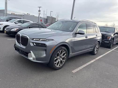2023 BMW X7 xDrive40i