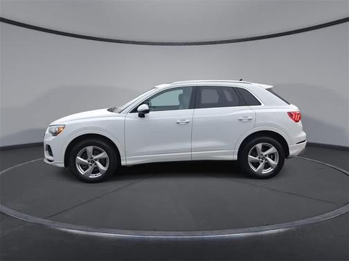 2022 Audi Q3 40 Premium