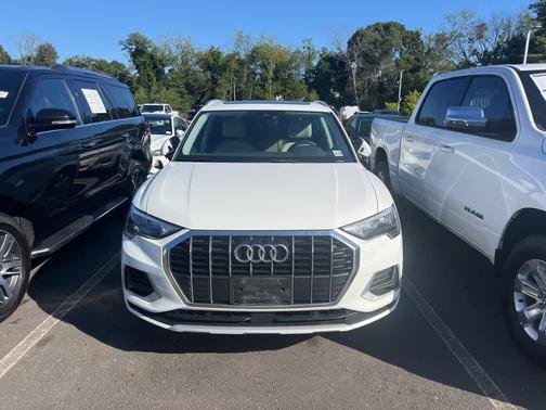 2022 Audi Q3 40 Premium