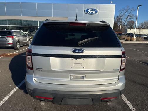 2014 Ford Explorer Sport