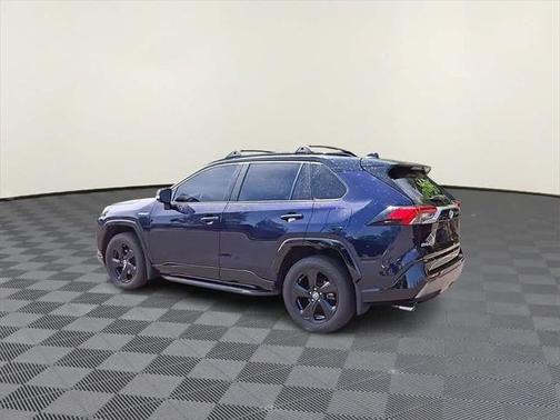2021 Toyota RAV4 Hybrid SE