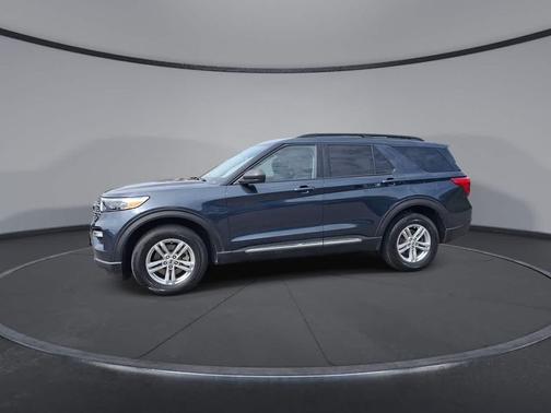 STONE BLUE METALLIC 2022 Ford Explorer XLT