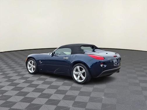 2006 Pontiac Solstice 2dr Convertible