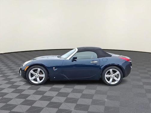 2006 Pontiac Solstice 2dr Convertible