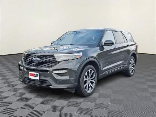 2022 Ford Explorer ST-Line