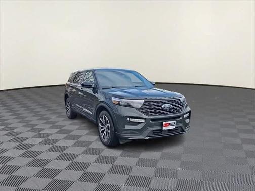 2022 Ford Explorer ST-Line