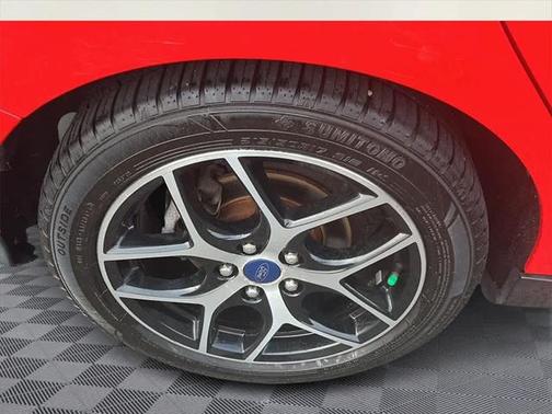 2017 Ford Focus SEL