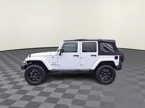 2017 Jeep Wrangler Unlimited Sahara