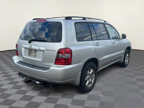 2005 Toyota Highlander Base