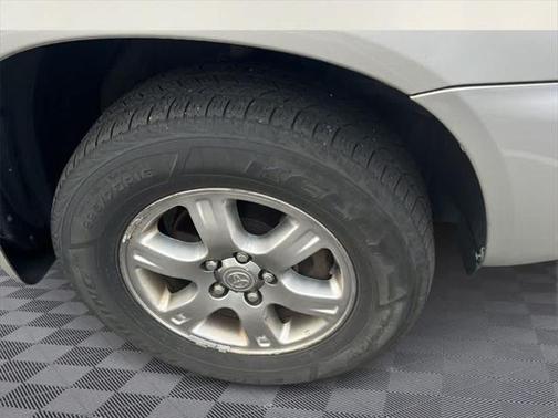 2005 Toyota Highlander Base