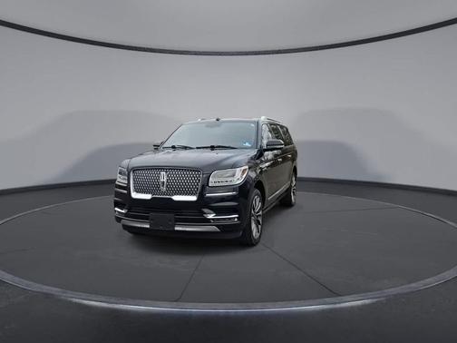 2019 Lincoln Navigator L Select
