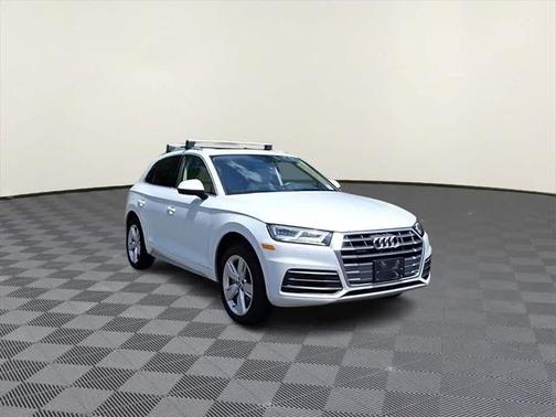 2019 Audi Q5 2.0T Premium Plus