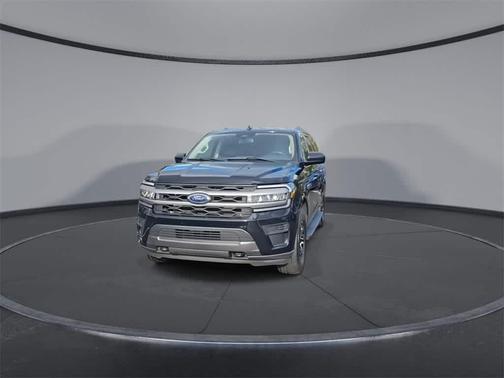 2022 Ford Expedition Max XLT
