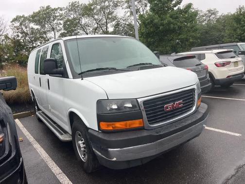 2023 GMC Savana 2500 Work Van
