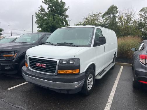 2023 GMC Savana 2500 Work Van