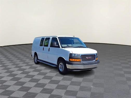 2023 GMC Savana 2500 Work Van