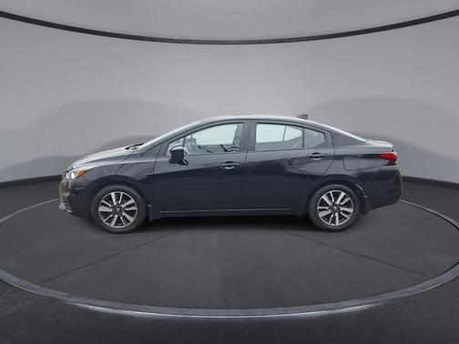 2022 Nissan Versa 1.6 SV