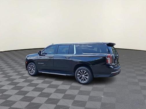 2021 Chevrolet Suburban LT