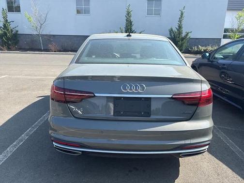 2023 Audi A4 45 S line Premium Plus