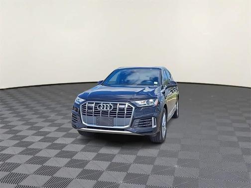 2021 Audi Q7 55 Premium Plus